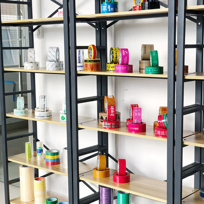 Un bon prix. Ruban adhésif d'emballage en BOPP coloré en ligne