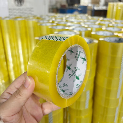 Un bon prix. Fabrication d'usine Expédition de ruban adhésif transparent pour carton d'étanchéité en ligne